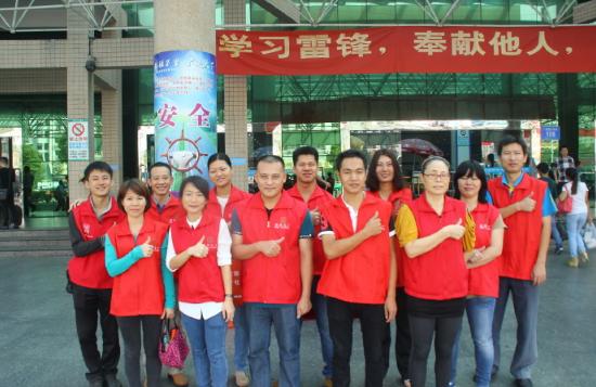 深圳东维图：那些平凡的红马甲